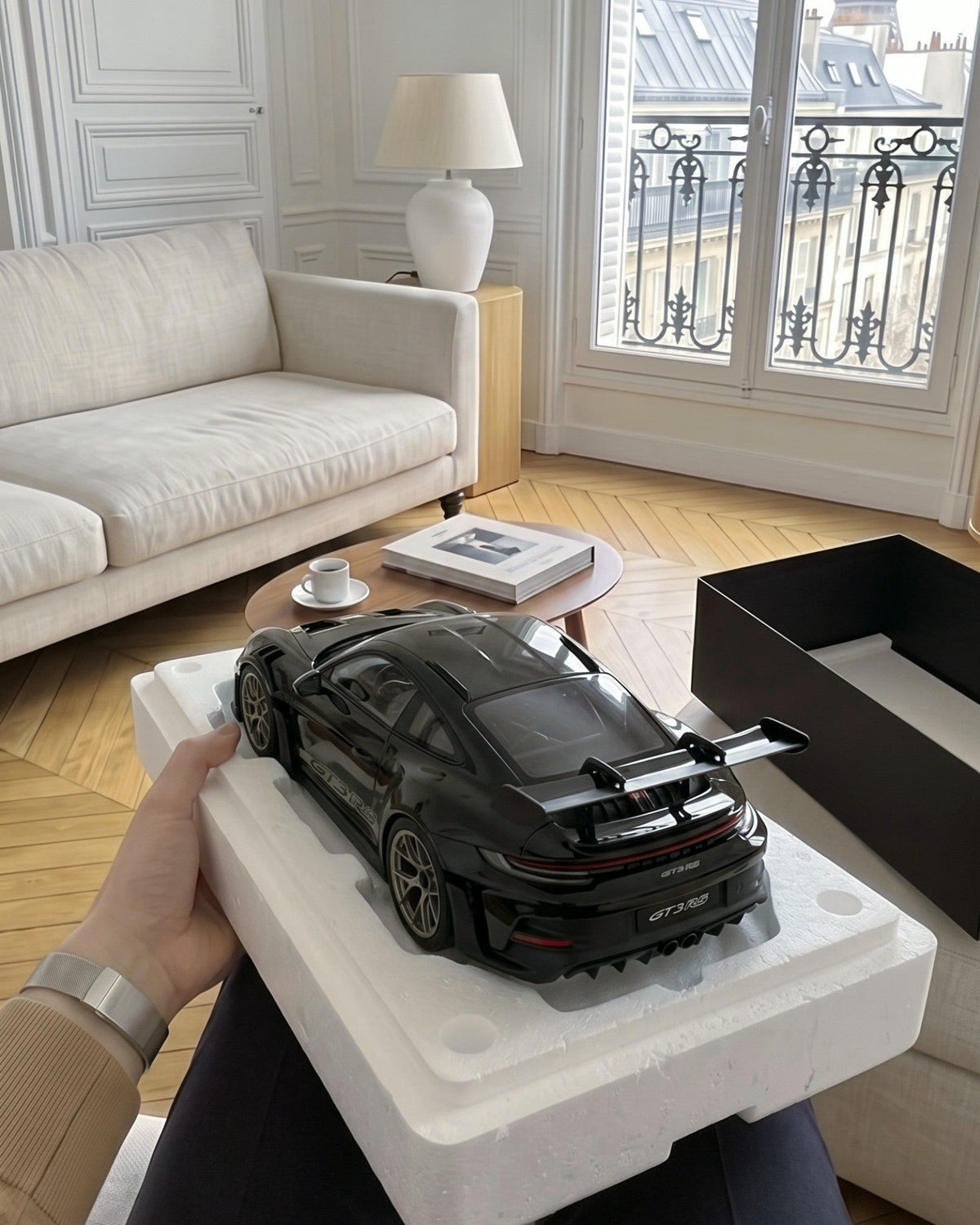 Déballage du diffuseur supercar GT Noire