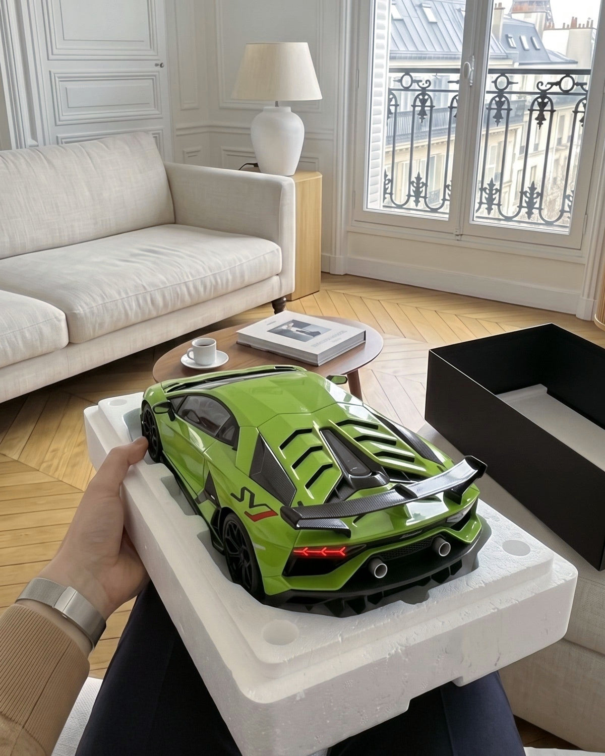 Déballage du diffuseur supercar V12 Verte